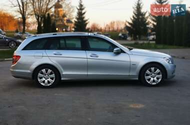 Універсал Mercedes-Benz C-Class 2011 в 