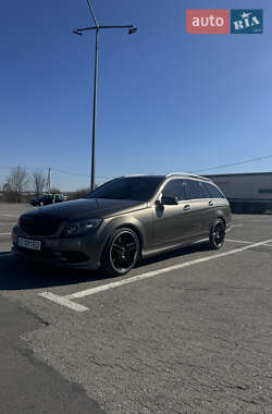 Универсал Mercedes-Benz C-Class 2009 в 