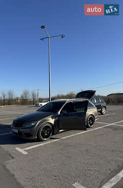 Универсал Mercedes-Benz C-Class 2009 в 