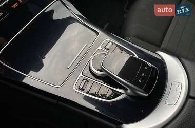 Универсал Mercedes-Benz C-Class 2018 в 