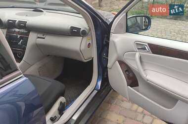 Универсал Mercedes-Benz C-Class 2006 в 