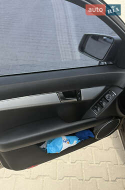 Седан Mercedes-Benz C-Class 2009 в 