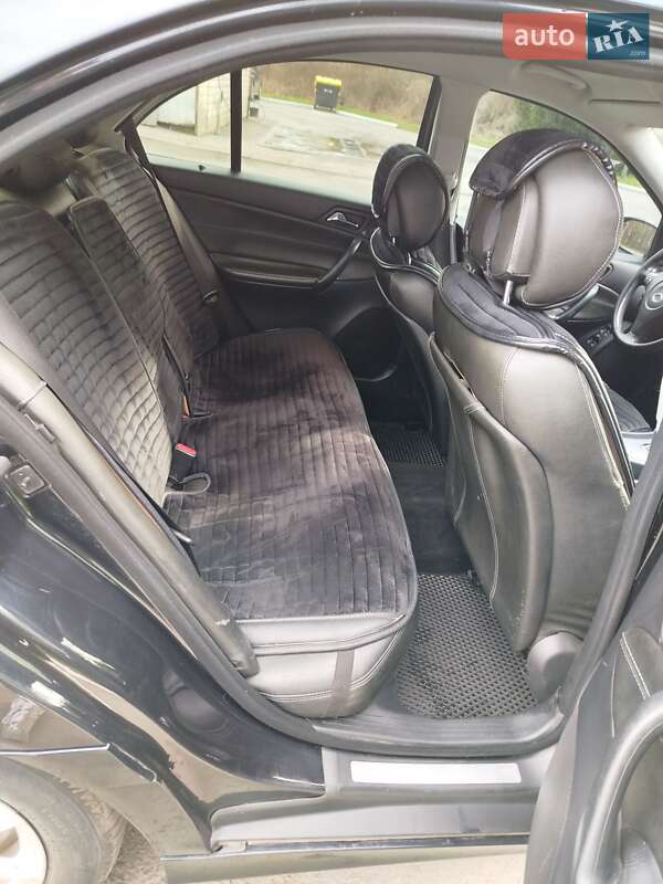 Седан Mercedes-Benz C-Class 2005 в Жидачове