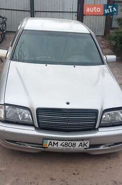 Седан Mercedes-Benz C-Class 1997 в 