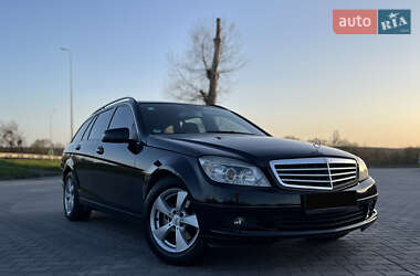 Универсал Mercedes-Benz C-Class 2011 в 