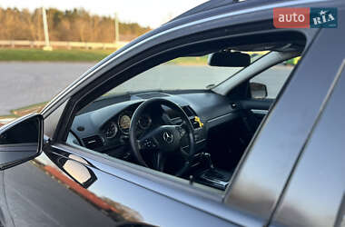 Универсал Mercedes-Benz C-Class 2011 в 