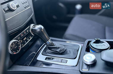 Универсал Mercedes-Benz C-Class 2011 в 