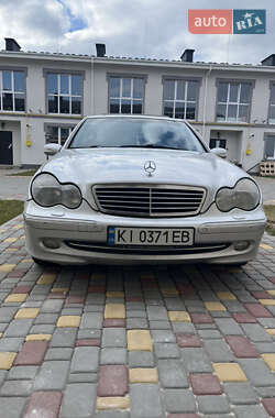 Седан Mercedes-Benz C-Class 2001 в 