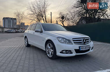 Универсал Mercedes-Benz C-Class 2011 в 