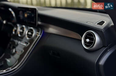 Купе Mercedes-Benz C-Class 2021 в 