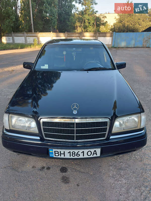 Седан Mercedes-Benz C-Class 1994 в 
