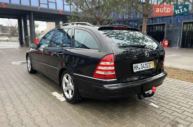 Универсал Mercedes-Benz C-Class 2006 в 