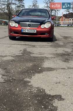 Купе Mercedes-Benz C-Class 2002 в 