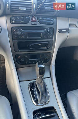 Седан Mercedes-Benz C-Class 2001 в 