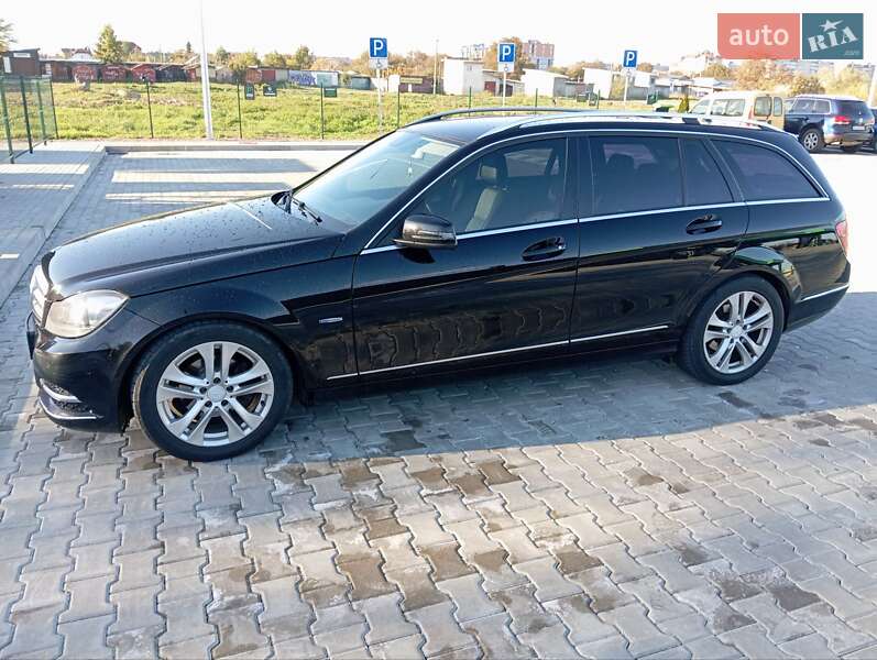 Универсал Mercedes-Benz C-Class 2012 в Стрые фото 29 Универсал Mercedes-Benz C-Class 2012 в Стрые