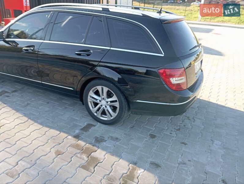 Универсал Mercedes-Benz C-Class 2012 в Стрые фото 46 Универсал Mercedes-Benz C-Class 2012 в Стрые