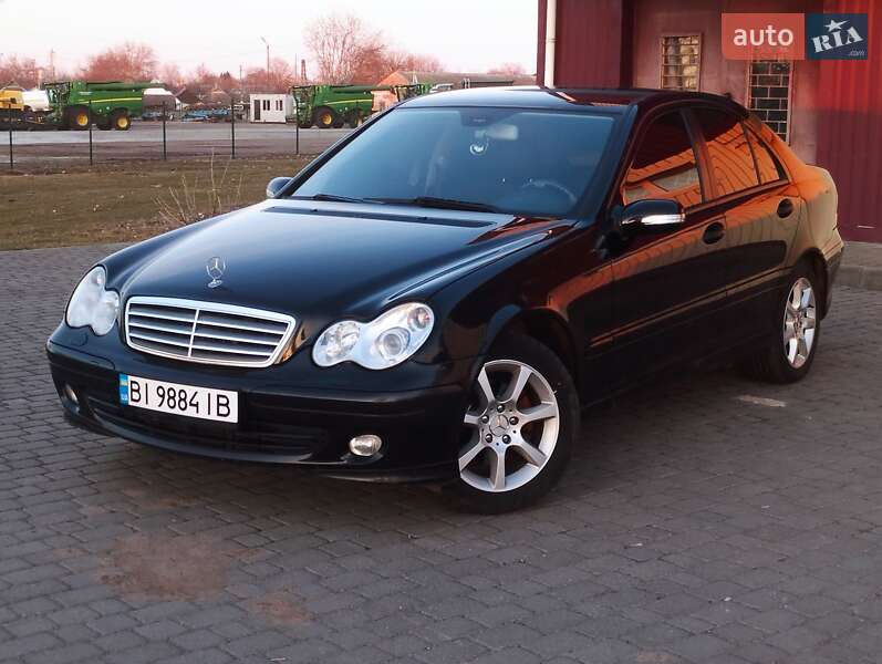 Седан Mercedes-Benz C-Class 2007 в 