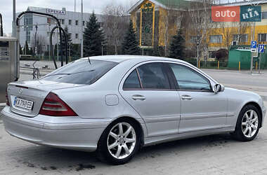 Седан Mercedes-Benz C-Class 2000 в 