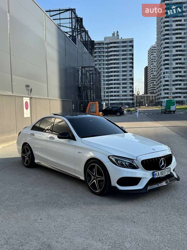 Седан Mercedes-Benz C-Class 2016 в 