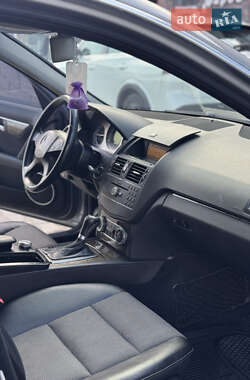 Універсал Mercedes-Benz C-Class 2008 в 