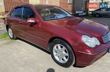 Седан Mercedes-Benz C-Class 2002 в 