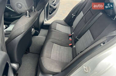 Универсал Mercedes-Benz C-Class 2015 в 