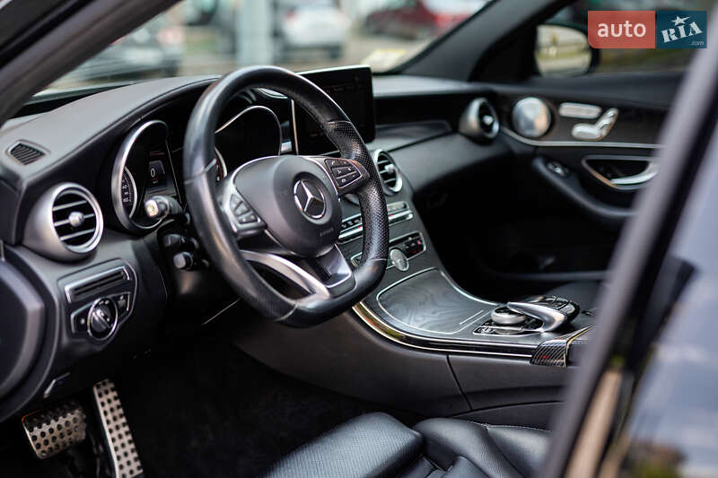 Седан Mercedes-Benz C-Class 2014 в Львове