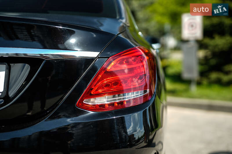 Седан Mercedes-Benz C-Class 2014 в Львове