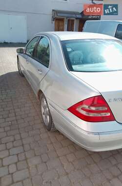 Седан Mercedes-Benz C-Class 2001 в 