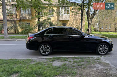 Седан Mercedes-Benz C-Class 2017 в 