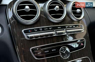 Седан Mercedes-Benz C-Class 2017 в 