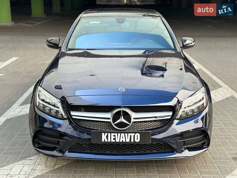 Седан Mercedes-Benz C-Class 2019 в Киеве