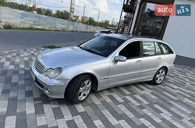 Универсал Mercedes-Benz C-Class 2004 в 