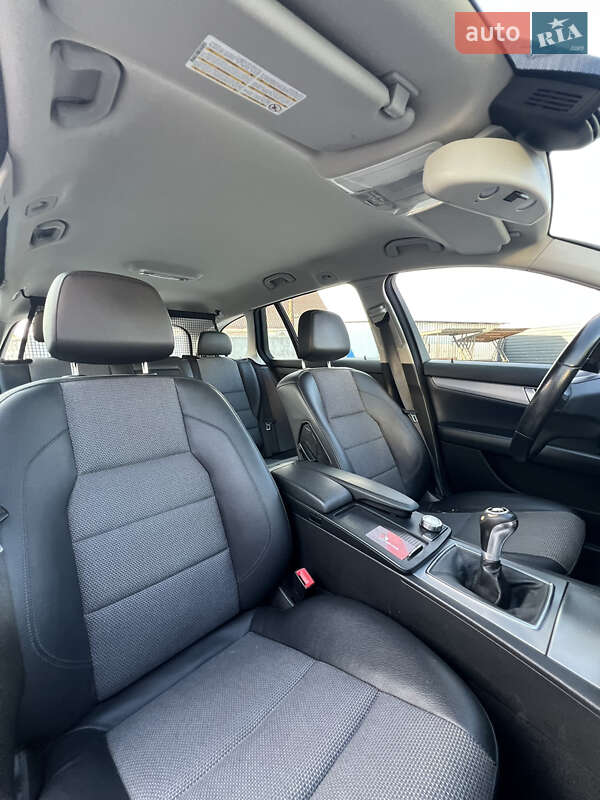 Универсал Mercedes-Benz C-Class 2012 в Белой Церкви
