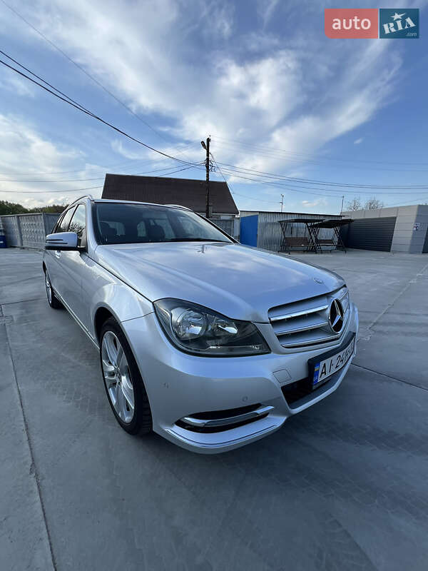 Универсал Mercedes-Benz C-Class 2012 в Белой Церкви