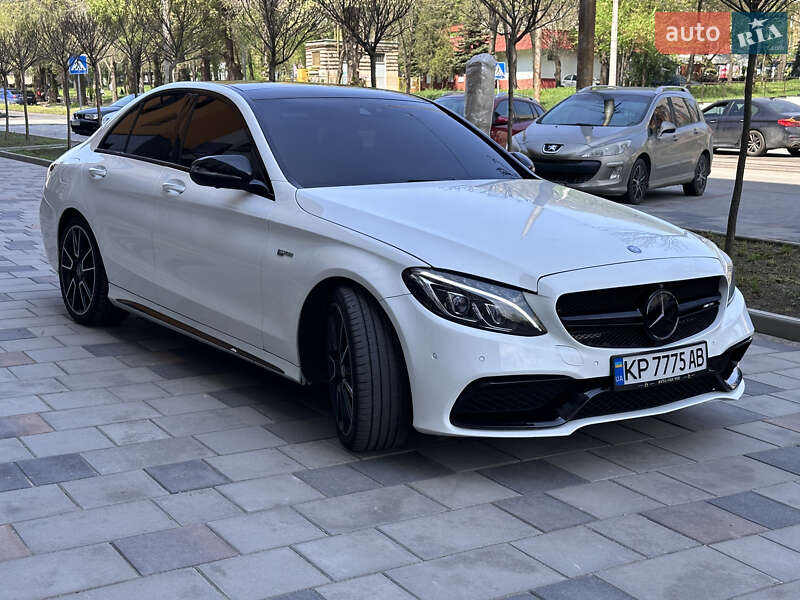 Седан Mercedes-Benz C-Class 2017 в Дніпрі