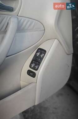 Седан Mercedes-Benz C-Class 2000 в 