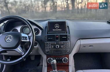 Седан Mercedes-Benz C-Class 2007 в 