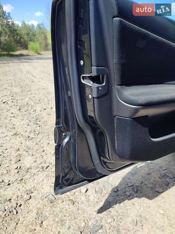 Универсал Mercedes-Benz C-Class 2004 в Сарнах