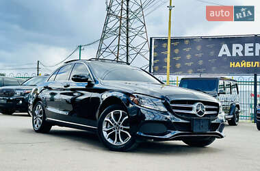 Седан Mercedes-Benz C-Class 2017 в 