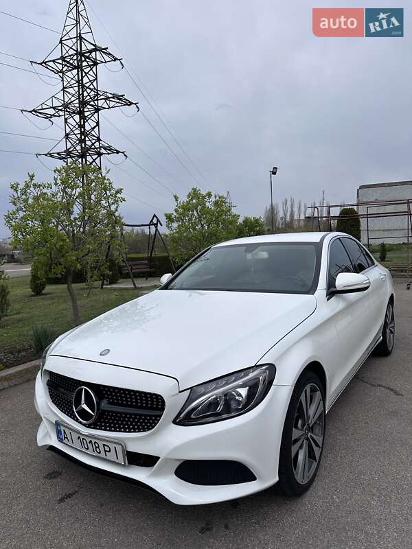 Седан Mercedes-Benz C-Class 2015 в Южноукраїнську