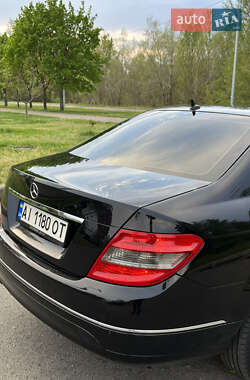 Седан Mercedes-Benz C-Class 2009 в 