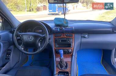 Седан Mercedes-Benz C-Class 2001 в 