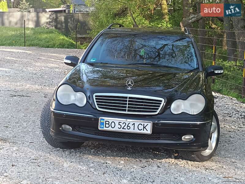 Универсал Mercedes-Benz C-Class 2003 в Тернополе