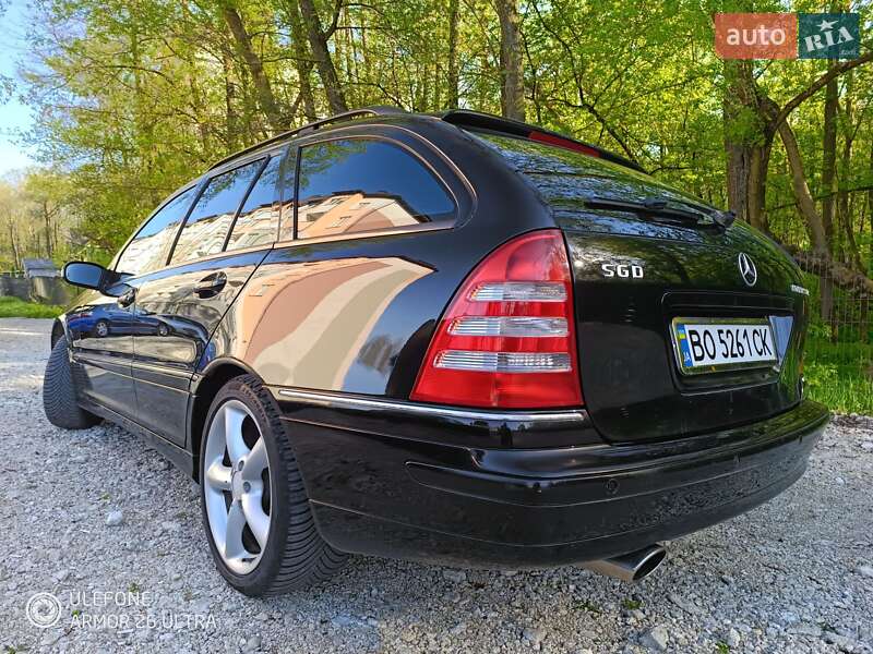 Универсал Mercedes-Benz C-Class 2003 в Тернополе
