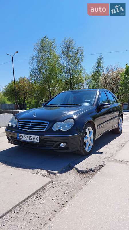 Седан Mercedes-Benz C-Class 2005 в Староконстантинове фото 13 Седан Mercedes-Benz C-Class 2005 в Староконстантинове