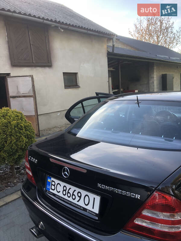 Седан Mercedes-Benz C-Class 2005 в Яворове