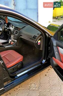 Универсал Mercedes-Benz C-Class 2007 в 