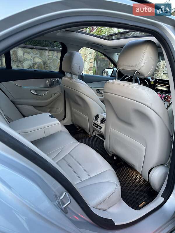 Седан Mercedes-Benz C-Class 2016 в Ивано-Франковске