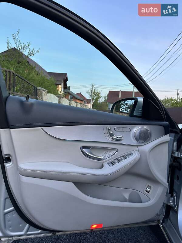 Седан Mercedes-Benz C-Class 2016 в Ивано-Франковске